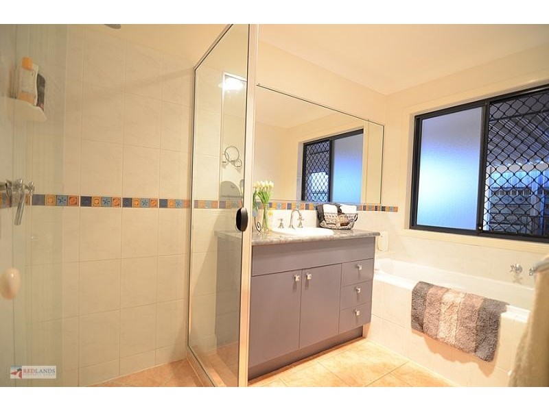 21 Keirnan Street, Redland Bay QLD 4165