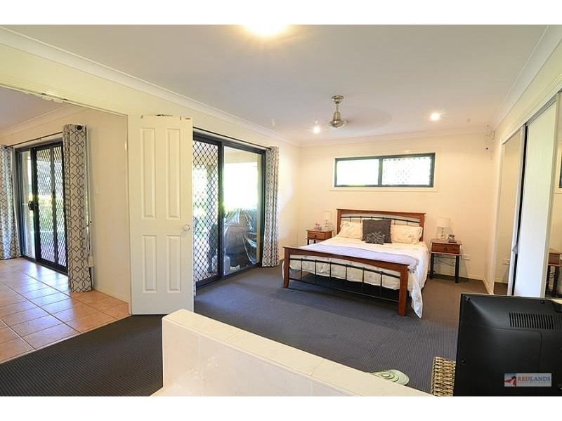 21 Keirnan Street, Redland Bay QLD 4165