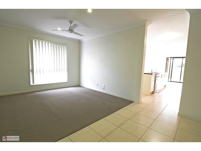 27 Stradbroke  Street, Redland Bay QLD 4165