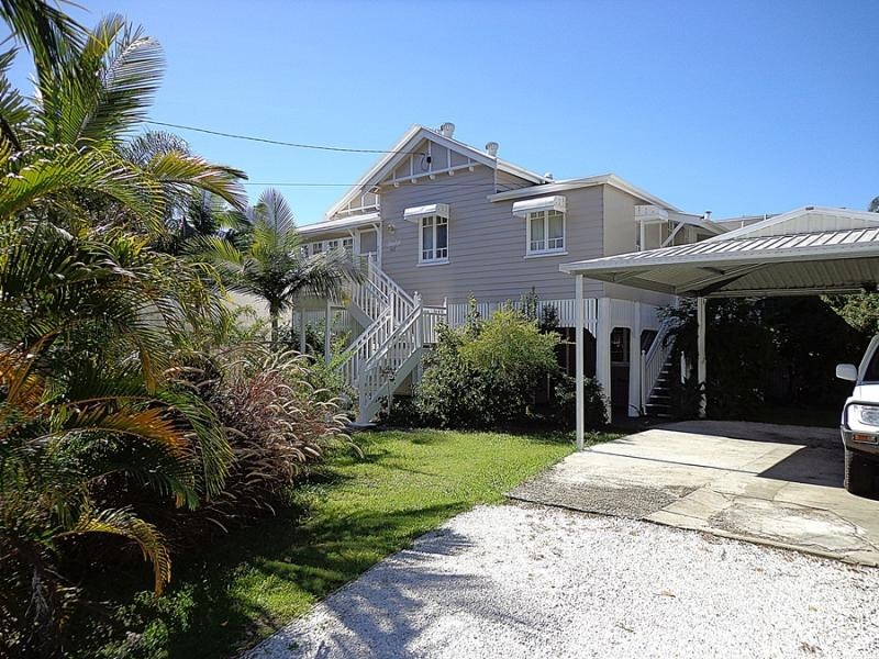 162 Main Street, Redland Bay QLD 4165