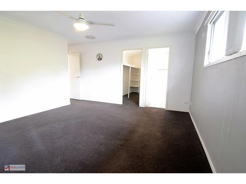 15 SHAW Place, Redland Bay QLD 4165