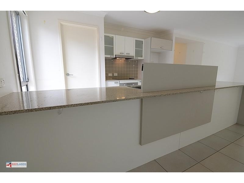 15 SHAW Place, Redland Bay QLD 4165