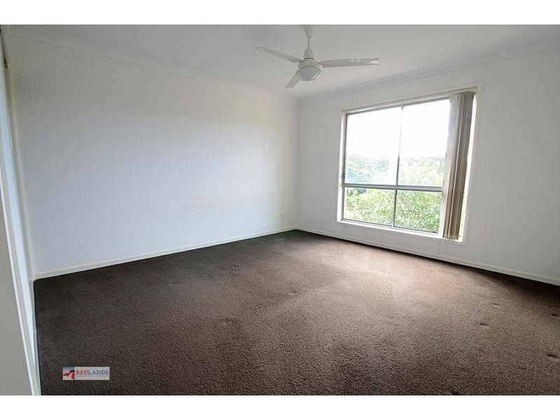15 SHAW Place, Redland Bay QLD 4165