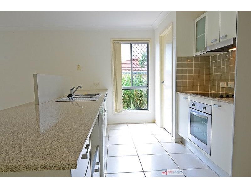 15 SHAW Place, Redland Bay QLD 4165