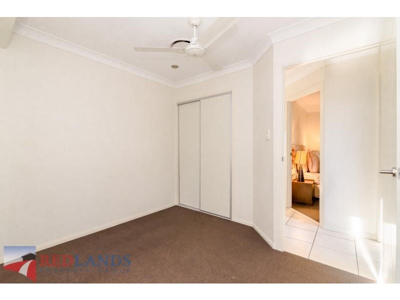 68 Ebony  Crescent, Redland Bay QLD 4165