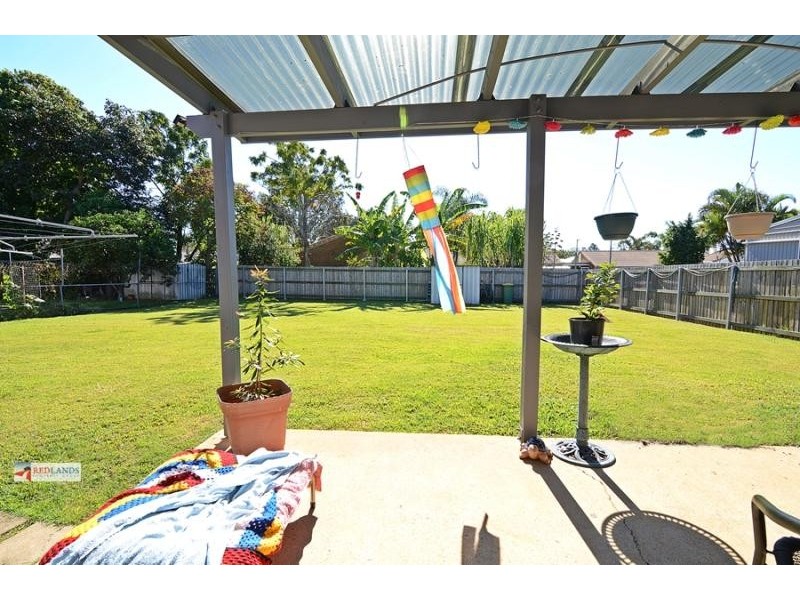 25 Meredith  Place, Redland Bay QLD 4165