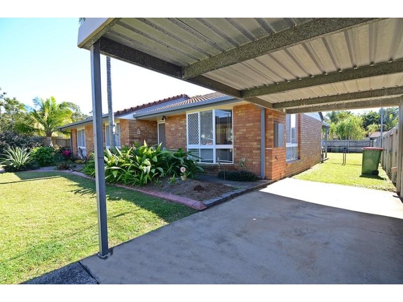 25 Meredith  Place, Redland Bay QLD 4165