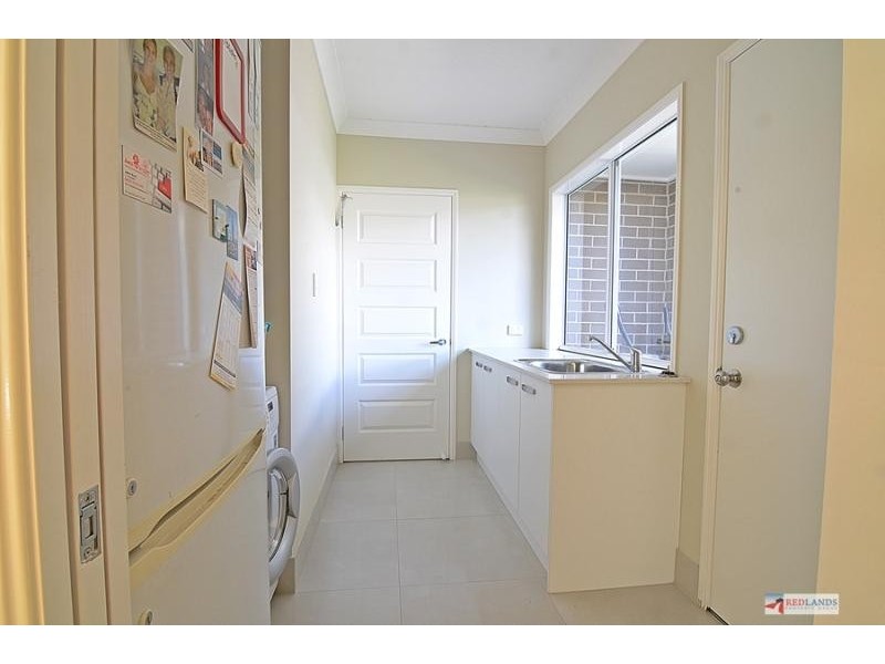 65A WHITEHALL Avenue, Birkdale QLD 4159
