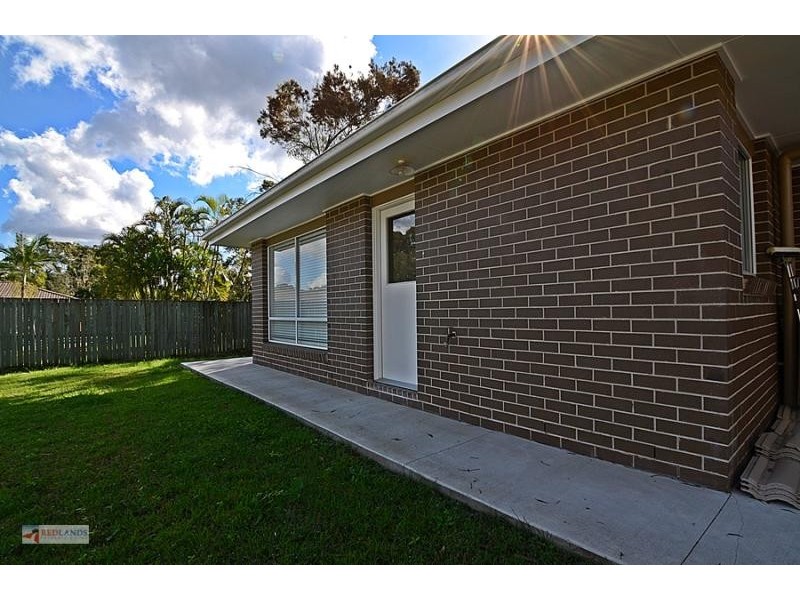 65A WHITEHALL Avenue, Birkdale QLD 4159
