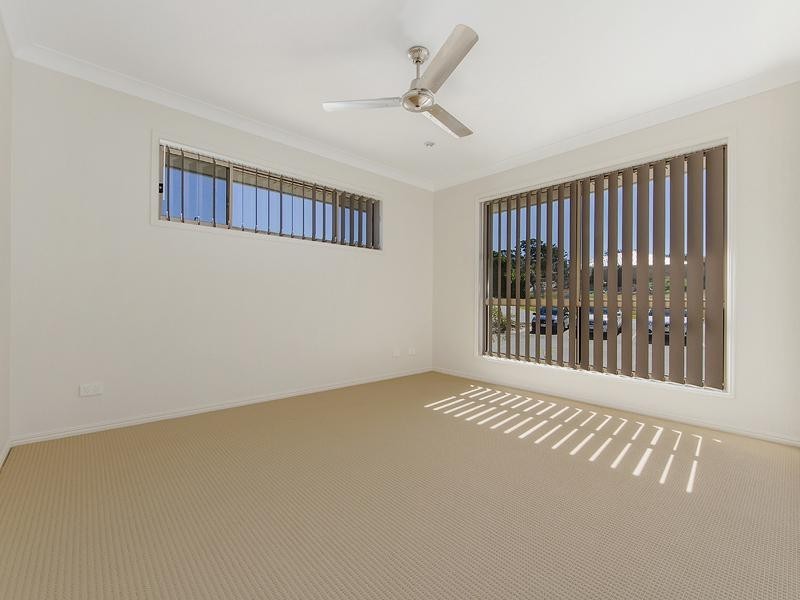 3 LILY Avenue, Coomera QLD 4209
