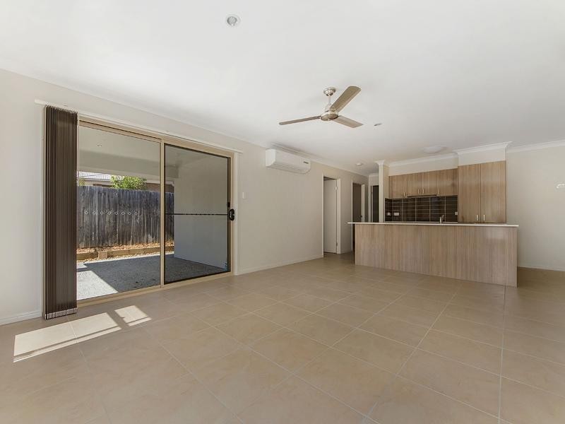 3 LILY Avenue, Coomera QLD 4209