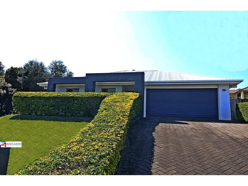 91 Penzance  Drive, Redland Bay QLD 4165