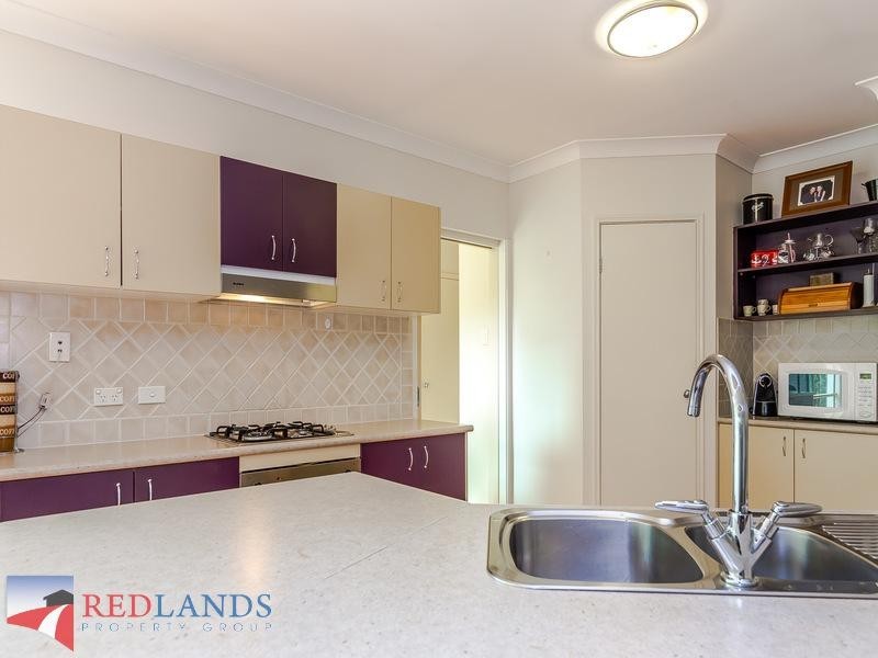 91 Penzance  Drive, Redland Bay QLD 4165