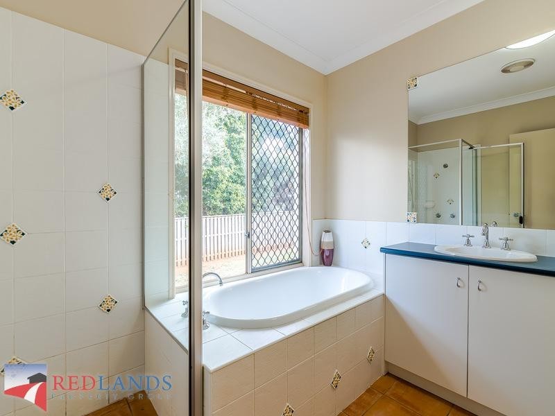 91 Penzance  Drive, Redland Bay QLD 4165