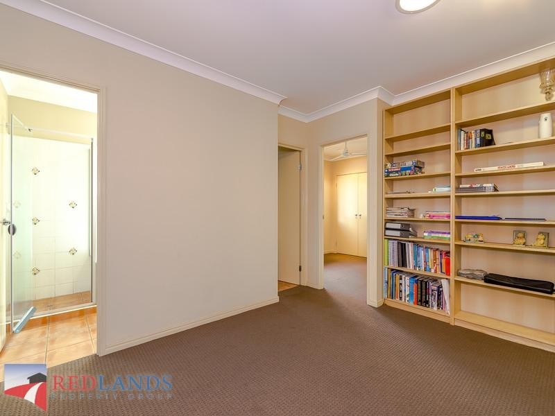 91 Penzance  Drive, Redland Bay QLD 4165