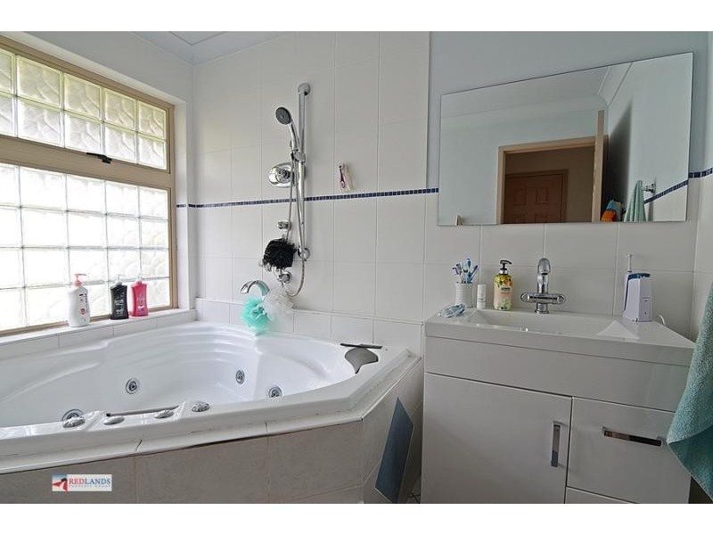 4 CREEKSIDE Circuit, Victoria Point QLD 4165