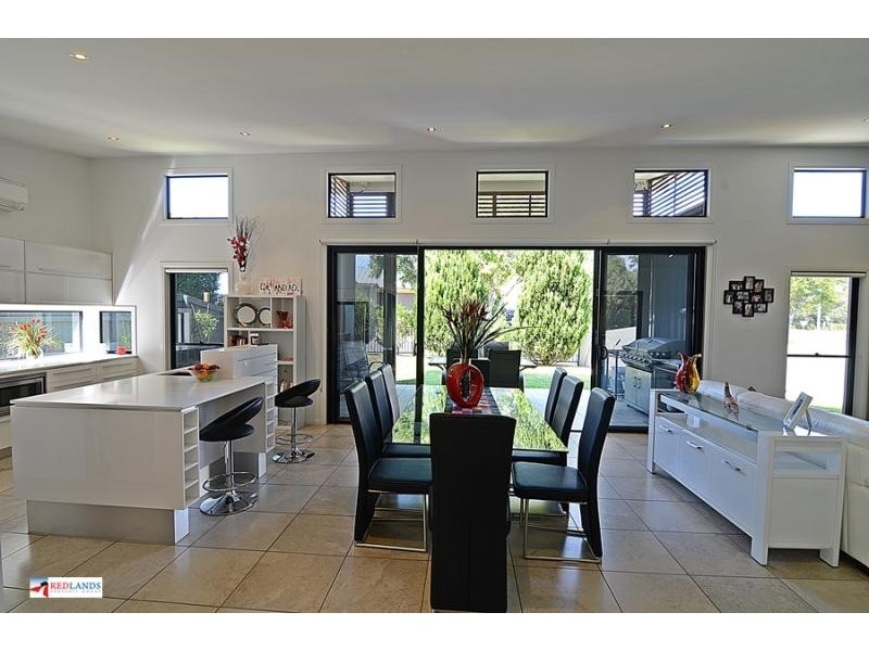 80 SUNNINGDALE Drive, Redland Bay QLD 4165