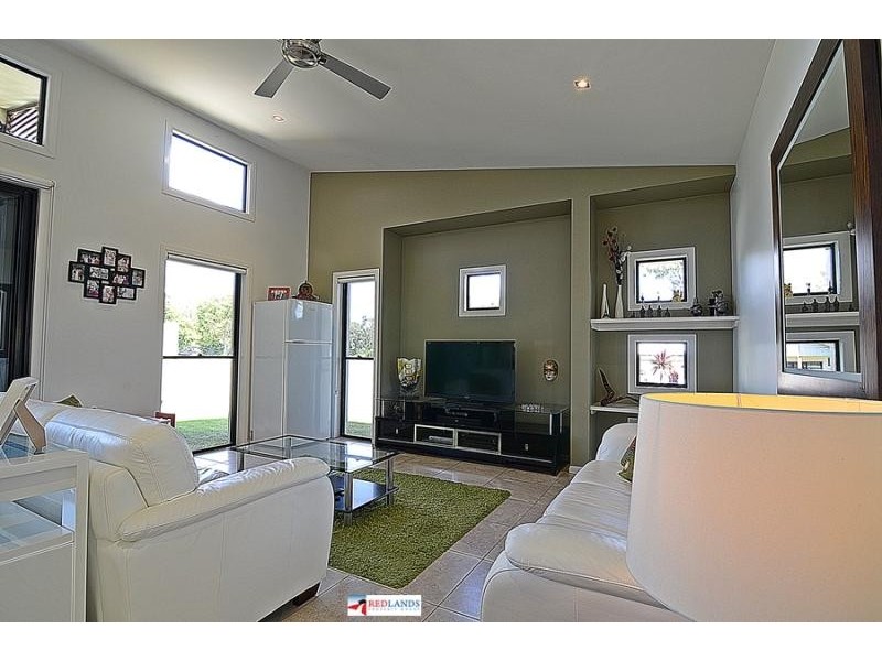 80 SUNNINGDALE Drive, Redland Bay QLD 4165