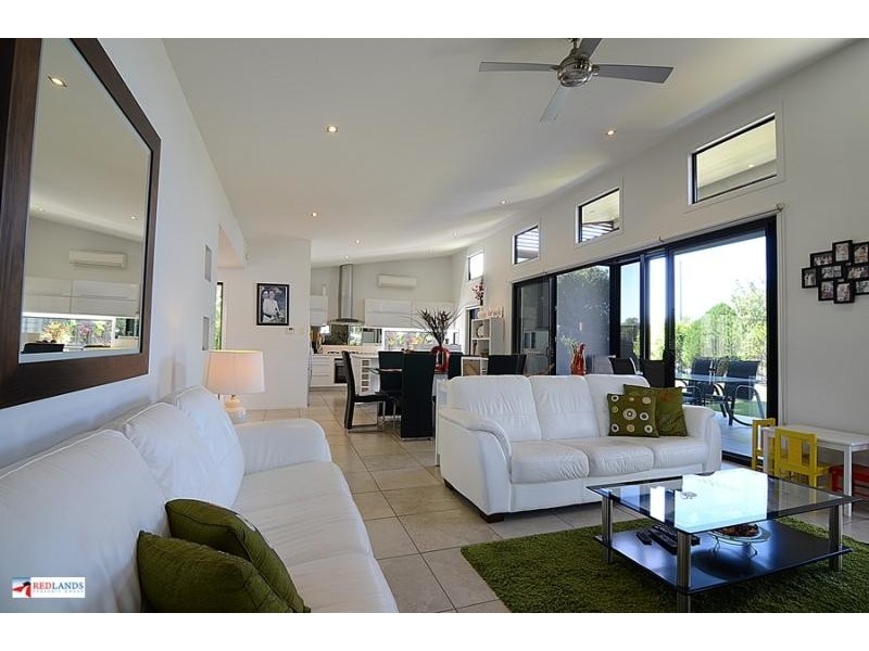 80 SUNNINGDALE Drive, Redland Bay QLD 4165