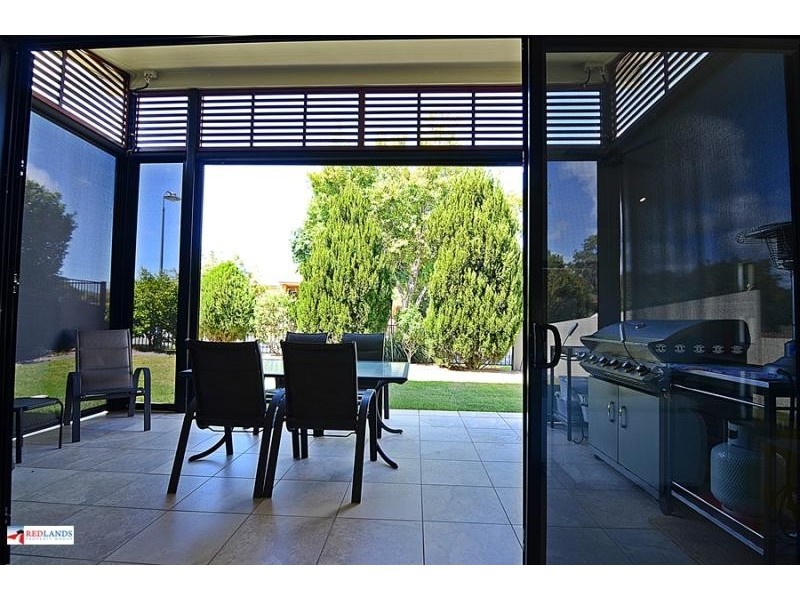 80 SUNNINGDALE Drive, Redland Bay QLD 4165