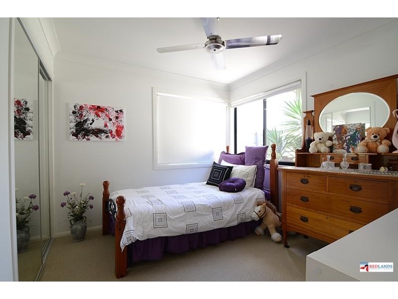 80 SUNNINGDALE Drive, Redland Bay QLD 4165