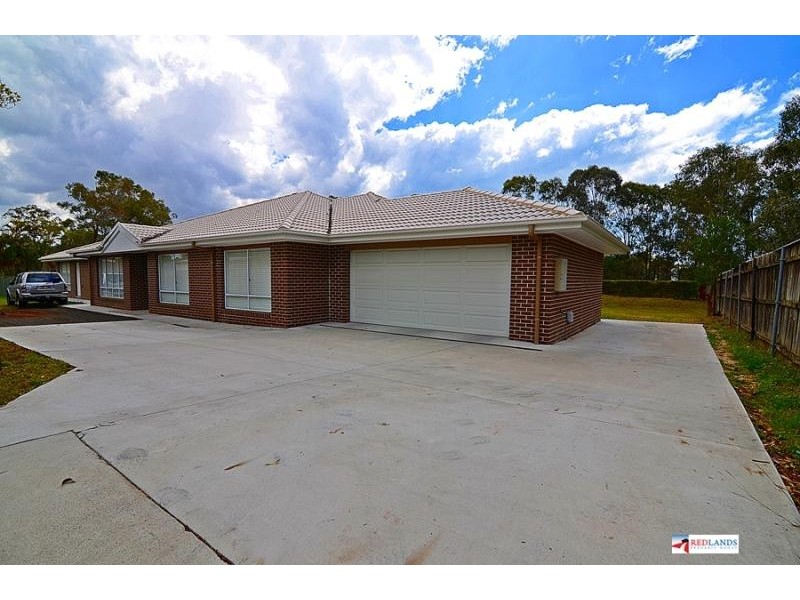 65A WHITEHALL Avenue, Birkdale QLD 4159