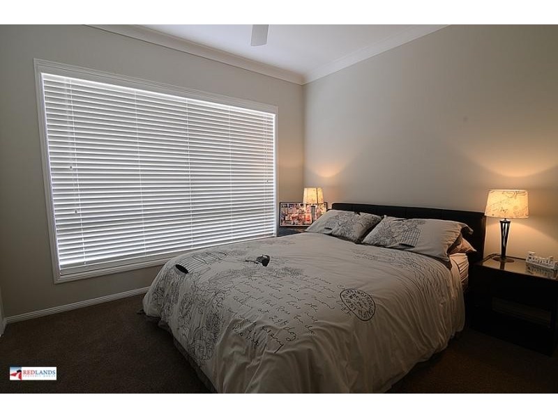 65A WHITEHALL Avenue, Birkdale QLD 4159