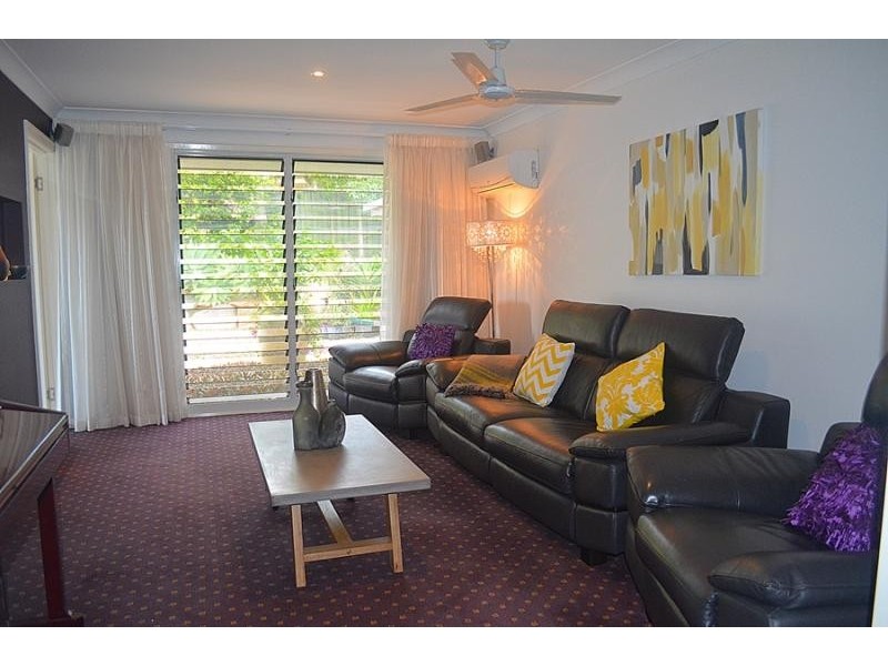 13 Azalea Street, Redland Bay QLD 4165