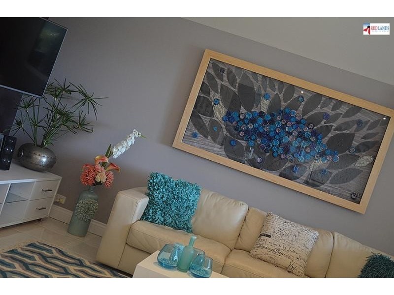 13 Azalea Street, Redland Bay QLD 4165