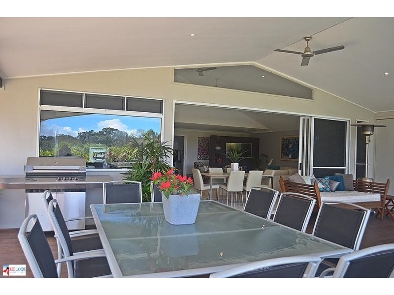 13 Azalea Street, Redland Bay QLD 4165
