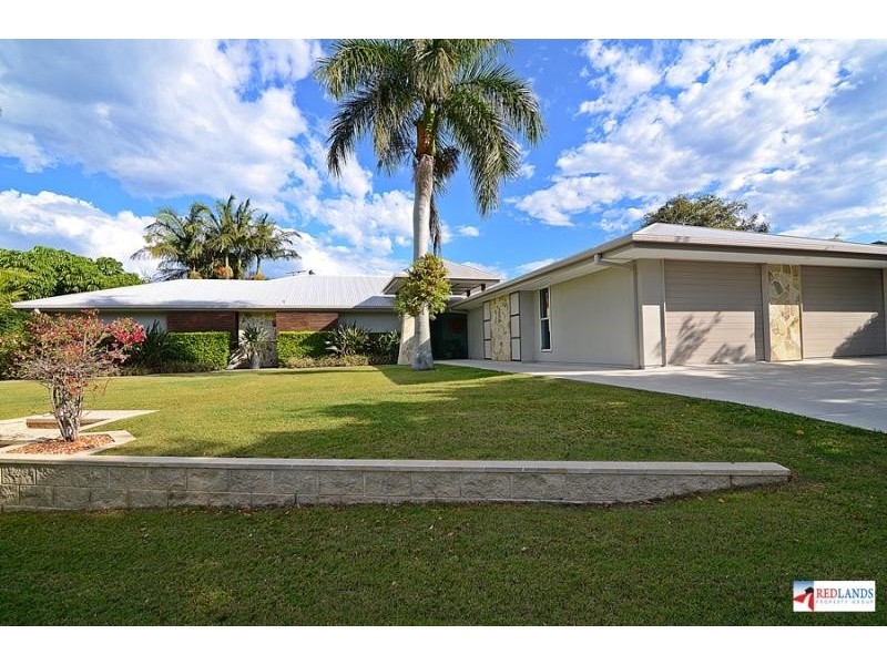 13 Azalea Street, Redland Bay QLD 4165