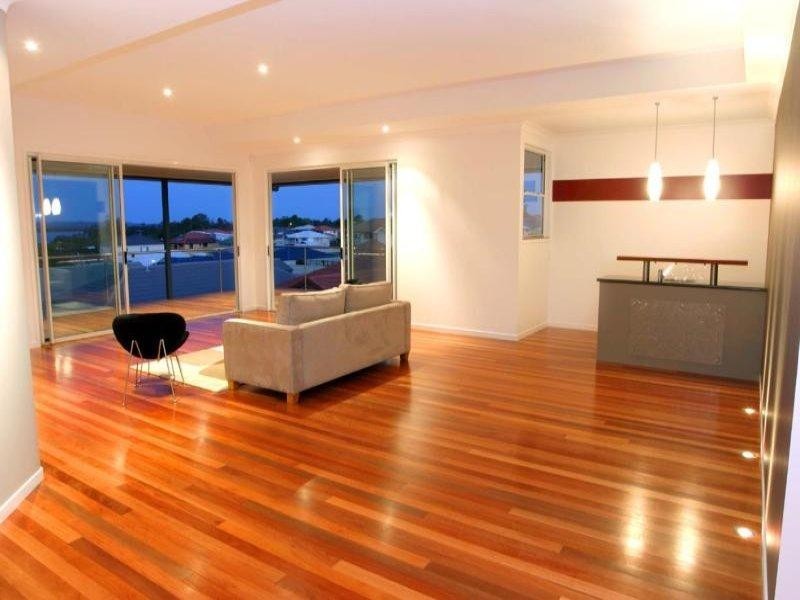 11 Saltwater Place, Redland Bay QLD 4165