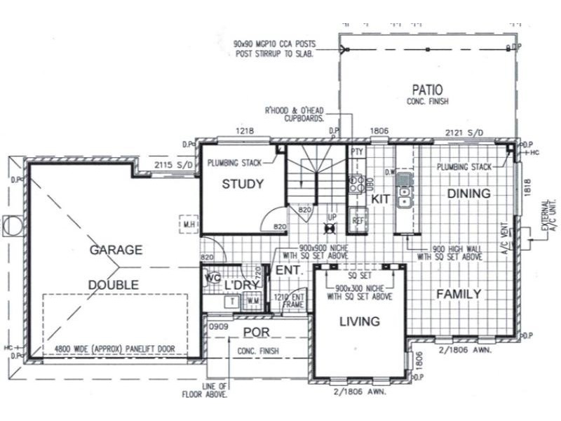 134 BANKSWOOD Drive, Redland Bay QLD 4165 Floorplan