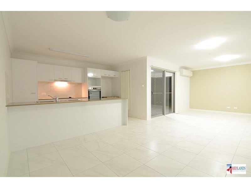 132 BANKSWOOD Drive, Redland Bay QLD 4165