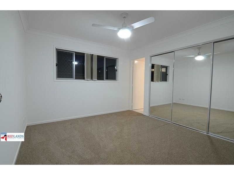 132 BANKSWOOD Drive, Redland Bay QLD 4165