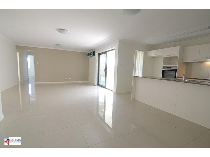 11 TIGERWOOD Place, Redland Bay QLD 4165