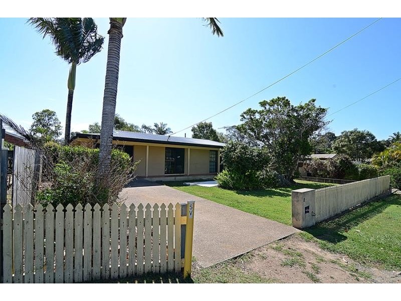 2 Mark Street, Redland Bay QLD 4165