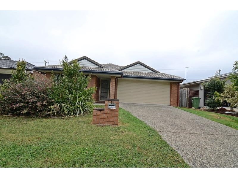 11 BREAM Place, Redland Bay QLD 4165