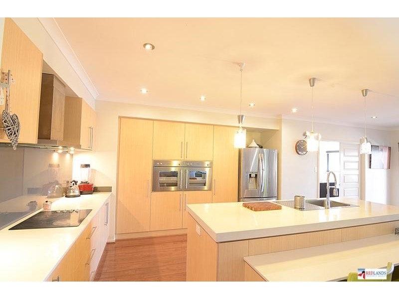 15 CREEDIN Court, Redland Bay QLD 4165
