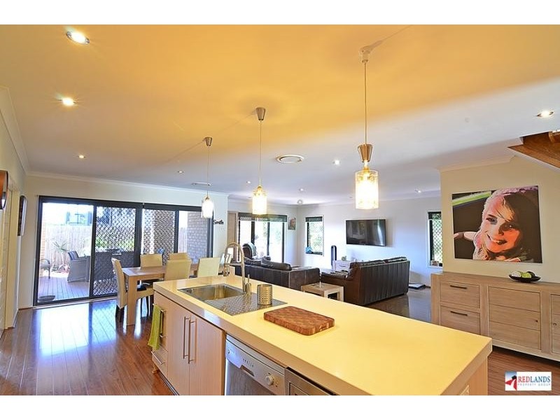 15 CREEDIN Court, Redland Bay QLD 4165