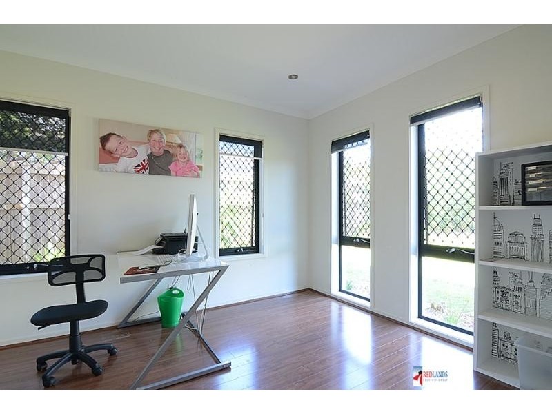 15 CREEDIN Court, Redland Bay QLD 4165