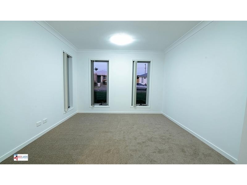 4 BEACHWOOD Street, Redland Bay QLD 4165