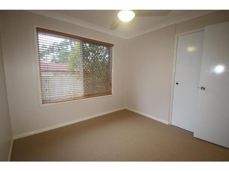 12 ROCHELLE Court, Edens Landing QLD 4207