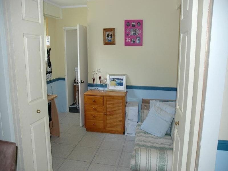 7 Michael Street, Redland Bay QLD 4165