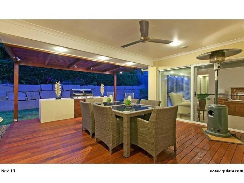 3 PYRUS Place, Redland Bay QLD 4165