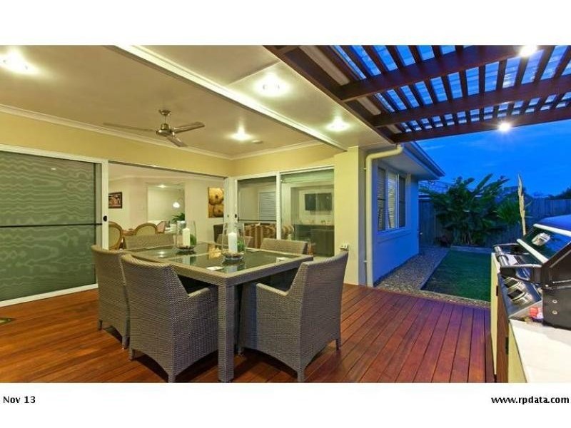 3 PYRUS Place, Redland Bay QLD 4165