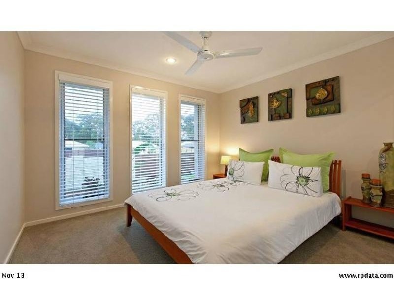 3 PYRUS Place, Redland Bay QLD 4165