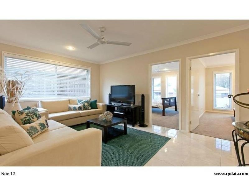 3 PYRUS Place, Redland Bay QLD 4165