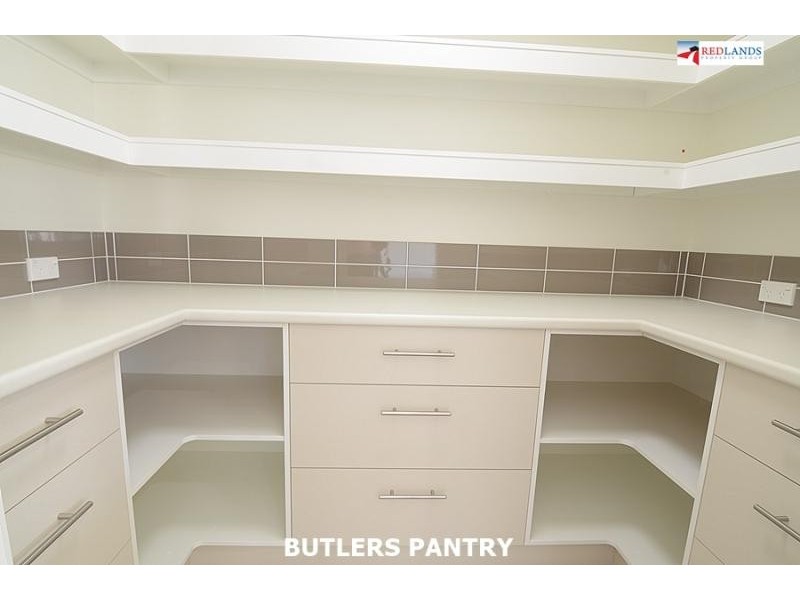 30 WILLIS Close, Redland Bay QLD 4165