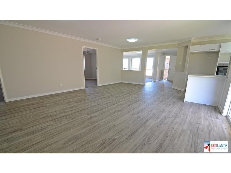 138 BANKSWOOD Drive, Redland Bay QLD 4165